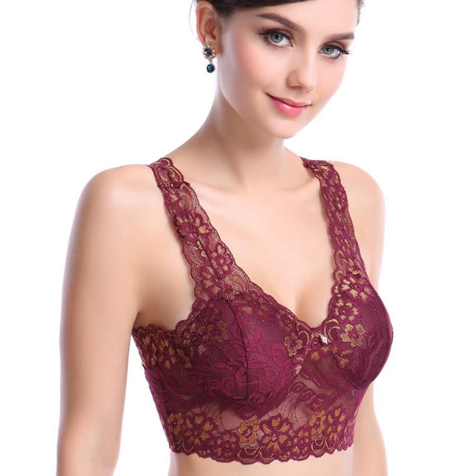 Extra Breathable Floral Wirefree Romance Lace Bra